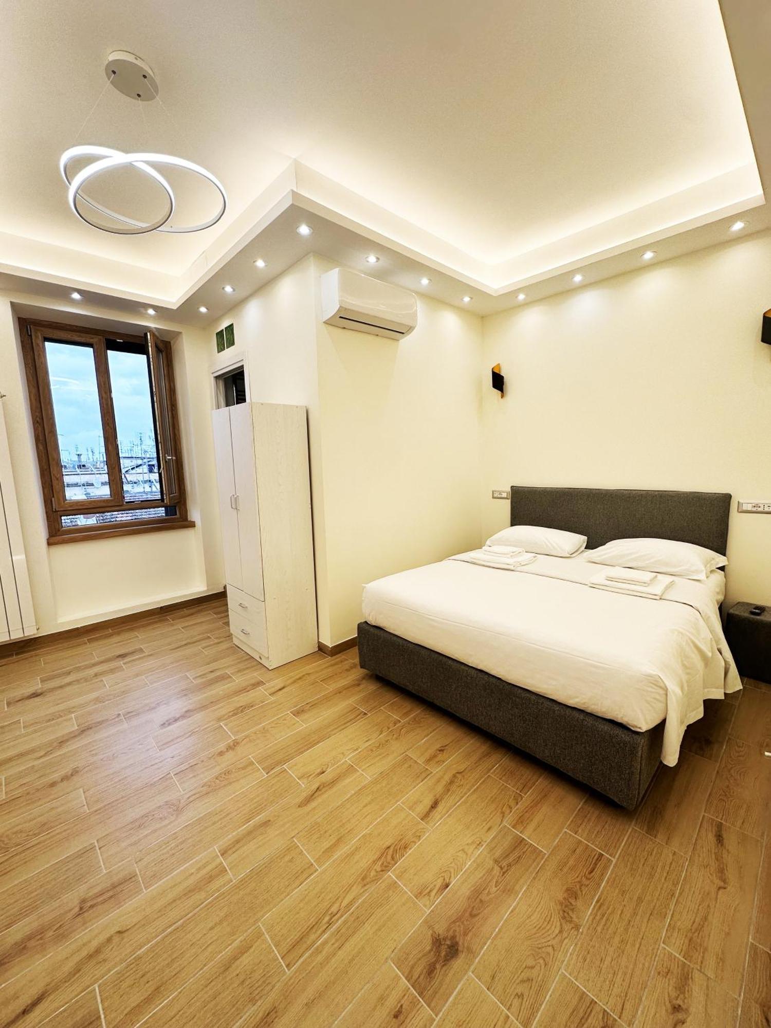 Zeus Group Vatican Rome Exterior photo