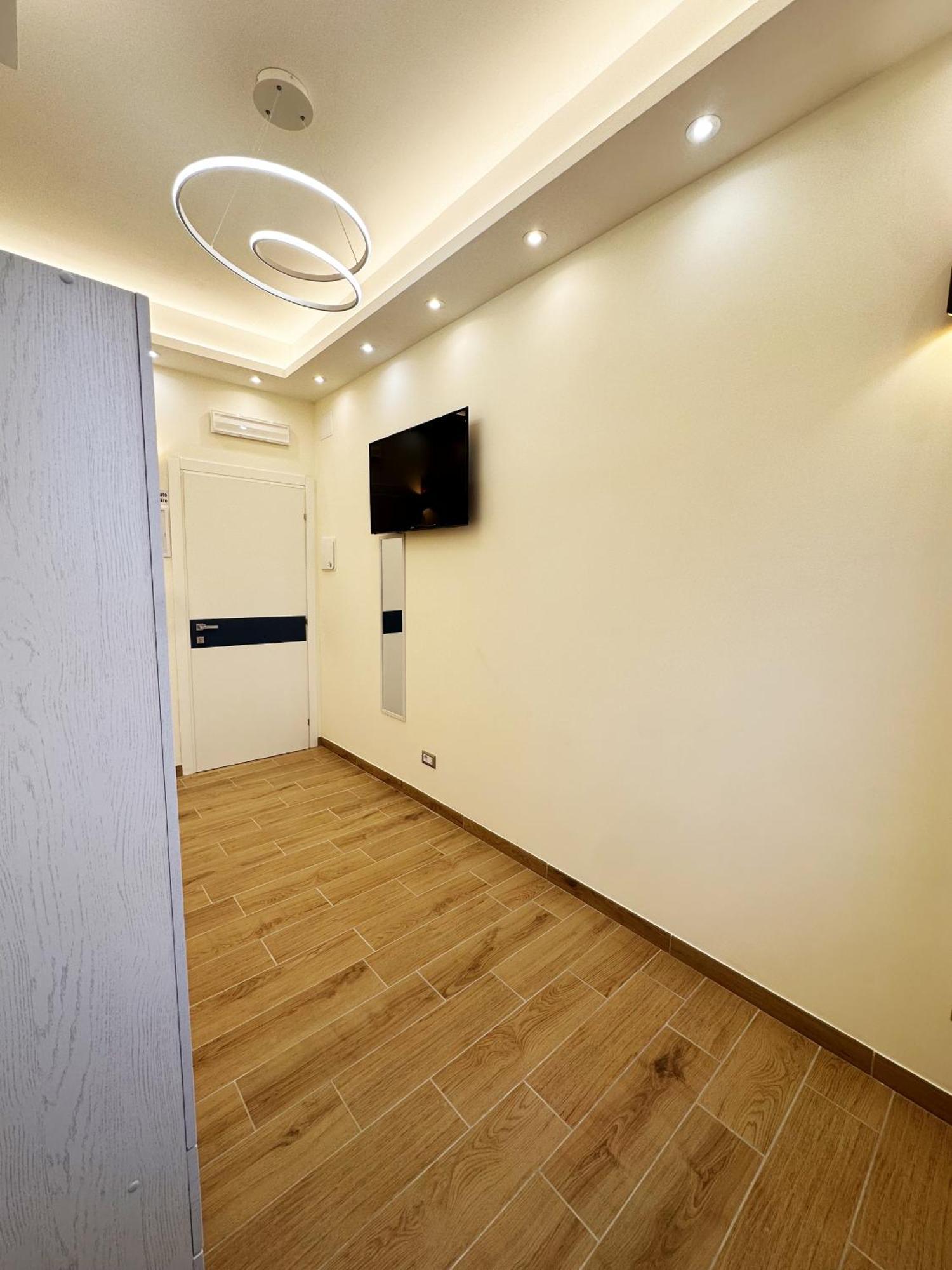 Zeus Group Vatican Rome Exterior photo